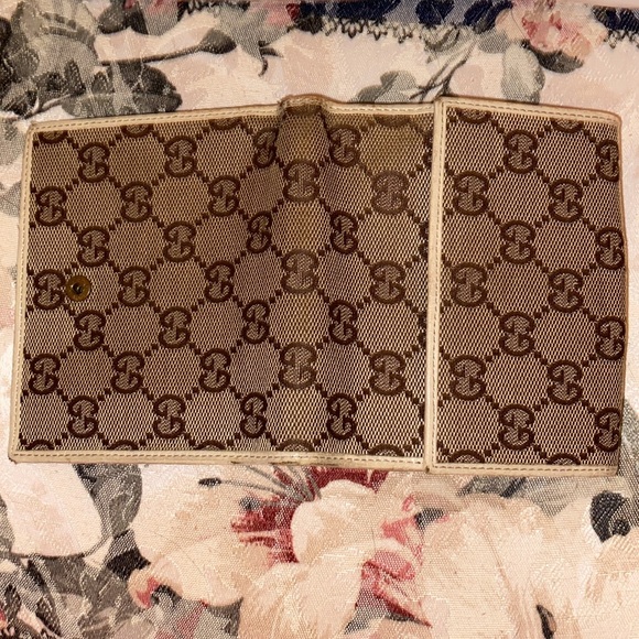 AUTHENTIC GUCCI GG DOUBLE SNAP CANVAS & LEATHER WALLET - Picture 6 of 11